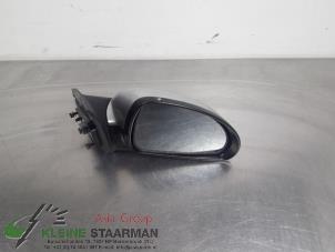 Used Wing mirror, right Kia Pro cee'd (EDB3) 1.4 CVVT 16V Price on request offered by Kleine Staarman B.V. Autodemontage