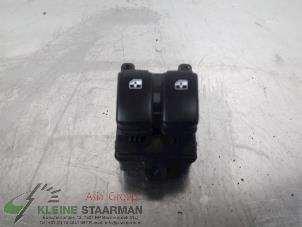 Used Electric window switch Kia Picanto (BA) 1.1 12V Price on request offered by Kleine Staarman B.V. Autodemontage