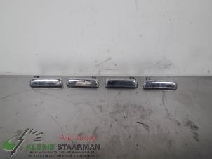 Used Rear door handle 4-door, right Toyota Starlet (EP9) 1.3,XLi,GLi 16V Price on request offered by Kleine Staarman B.V. Autodemontage