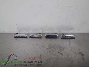 Used Front door handle 4-door, right Toyota Starlet (EP9) 1.3,XLi,GLi 16V Price on request offered by Kleine Staarman B.V. Autodemontage