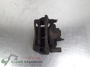 Used Front brake calliper, right Mazda 323 Fastbreak (BJ14) 1.8 GLX,GT 16V Price on request offered by Kleine Staarman B.V. Autodemontage