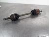 Front drive shaft, left from a Kia Magentis (GD), 2001 / 2005 2.5 V6 24V, Saloon, 4-dr, Petrol, 2.493cc, 124kW (169pk), FWD, G6BV, 2002-10 / 2005-08 2005