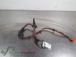 Used Cable high-voltage Toyota Prius (ZVW3) 1.8 16V Price on request offered by Kleine Staarman B.V. Autodemontage