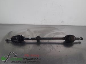 Used Front drive shaft, right Toyota Corolla Verso (R10/11) 1.6 16V VVT-i Price € 35,00 Margin scheme offered by Kleine Staarman B.V. Autodemontage