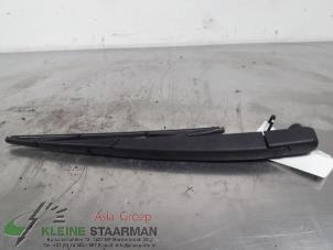 Used Rear wiper arm Kia Venga 1.4 CVVT 16V Price on request offered by Kleine Staarman B.V. Autodemontage