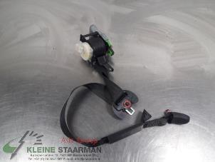 Used Front seatbelt, right Hyundai iX20 (JC) 1.4i 16V Price on request offered by Kleine Staarman B.V. Autodemontage