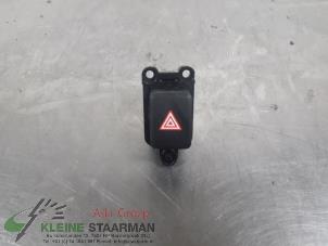 Gebrauchte Panikbeleuchtung Schalter Kia Cee'd Sportswagon (JDC5) 1.6 GDI 16V Preis auf Anfrage angeboten von Kleine Staarman B.V. Autodemontage