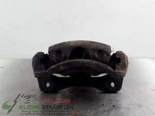 Used Front brake calliper, left Chevrolet Nubira Wagon (J100) 1.6 16V Price on request offered by Kleine Staarman B.V. Autodemontage