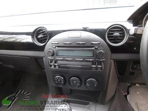 Used Radio CD player Mazda MX-5 (NC18/1A) 2.0i 16V Price on request offered by Kleine Staarman B.V. Autodemontage