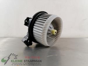 Used Heating and ventilation fan motor Suzuki Swift (ZA/ZC/ZD) 1.2 16V Price € 60,50 Inclusive VAT offered by Kleine Staarman B.V. Autodemontage