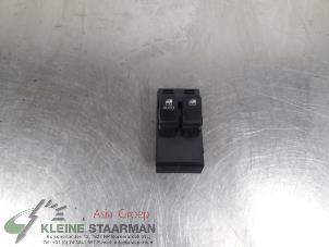 Used Electric window switch Hyundai Getz 1.3i 12V Price on request offered by Kleine Staarman B.V. Autodemontage