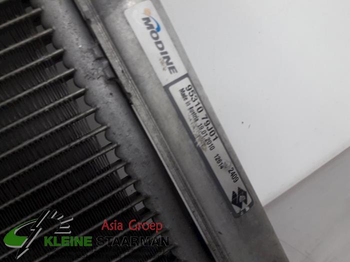 Condensador de aire acondicionado de un Suzuki SX4 (EY/GY) 1.6 16V 4x2 2010