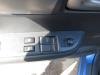 Electric window switch from a Suzuki Swift (ZA/ZC/ZD1/2/3/9), 2005 / 2011 1.3 VVT 16V, Hatchback, Petrol, 1.328cc, 68kW (92pk), FWD, M13AVVT, 2005-02 / 2010-09, EZC11; MZA11; MZC11; NZA11; NZC11 2010