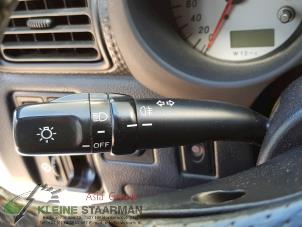 Usados Interruptor de indicador de dirección Toyota MR2 (ZZW30) 1.8 16V VT-i Precio de solicitud ofrecido por Kleine Staarman B.V. Autodemontage