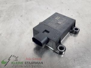 Usagé Capteur régulation stabilisation Hyundai iX35 (LM) 1.6 GDI 16V Prix sur demande proposé par Kleine Staarman B.V. Autodemontage