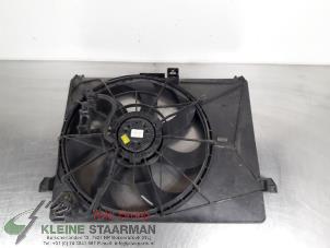 Used Cooling fan housing Kia Carens III (FG) 2.0i CVVT 16V Price € 50,00 Margin scheme offered by Kleine Staarman B.V. Autodemontage