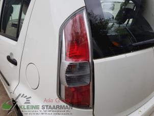 Używane Tylne swiatlo pozycyjne lewe Daihatsu Sirion 2 (M3) 1.3 16V DVVT Cena € 35,00 Procedura marży oferowane przez Kleine Staarman B.V. Autodemontage