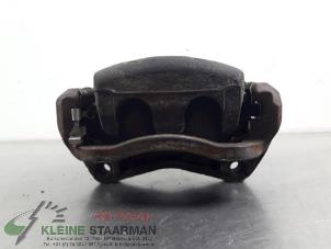 Used Front brake calliper, right Nissan Navara (D23) 2.5 dCi 16V 4x4 Price on request offered by Kleine Staarman B.V. Autodemontage