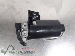 Used Fuel filter housing Kia Sportage (SL) 1.7 CRDi 16V 4x2 Price on request offered by Kleine Staarman B.V. Autodemontage