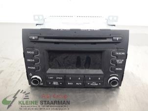 Used Radio CD player Kia Sportage (SL) 1.7 CRDi 16V 4x2 Price on request offered by Kleine Staarman B.V. Autodemontage