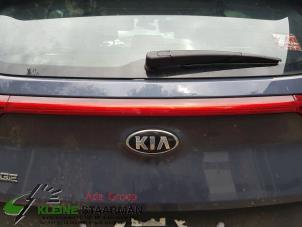 Used Reflector tail light garnish panel Kia Sportage (QL) 1.6 GDI 132 16V 4x2 Price on request offered by Kleine Staarman B.V. Autodemontage