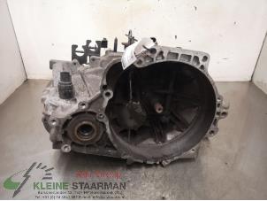 Used Gearbox Kia Carens II (FJ) 2.0i CVVT 16V Price € 200,00 Margin scheme offered by Kleine Staarman B.V. Autodemontage