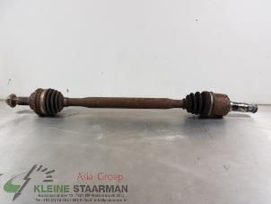 Usados Eje de transmisión derecha detrás Mazda MX-5 (NC18/1A) 1.8i 16V Precio € 45,00 Norma de margen ofrecido por Kleine Staarman B.V. Autodemontage