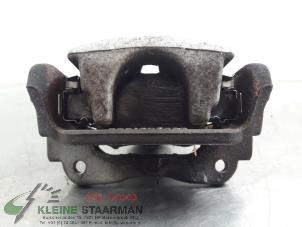 Used Rear brake calliper, right Toyota Avensis (T25/B1B) 1.8 16V VVT-i Price on request offered by Kleine Staarman B.V. Autodemontage