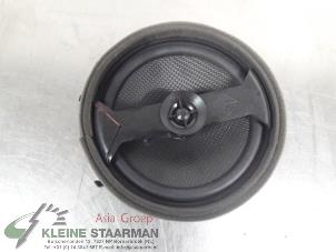 Usagé Haut-parleur Mitsubishi Outlander (GF/GG) 2.0 16V PHEV 4x4 Prix sur demande proposé par Kleine Staarman B.V. Autodemontage