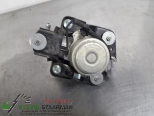 Used Vacuum pump (petrol) Mitsubishi Outlander (GF/GG) 2.0 16V PHEV 4x4 Price on request offered by Kleine Staarman B.V. Autodemontage