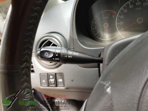 Usagé Commutateur feu clignotant Suzuki SX4 (EY/GY) 1.6 16V VVT Comfort,Exclusive Autom. Prix sur demande proposé par Kleine Staarman B.V. Autodemontage