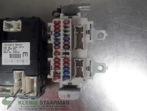 Usagé Boîte à fusibles Nissan 350 Z (Z33) 3.5 V6 24V Prix sur demande proposé par Kleine Staarman B.V. Autodemontage