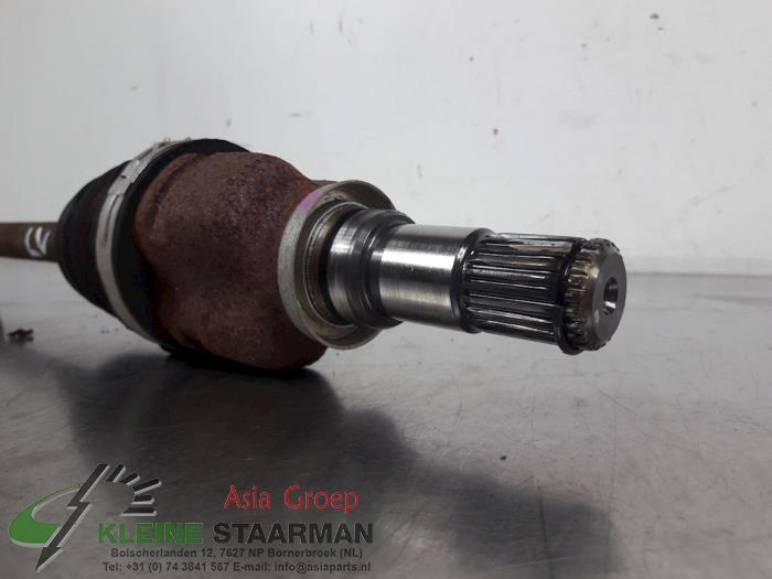 Front drive shaft, left Toyota Aygo 1.0 12V VVT-i - 434200H010A 1KRFE C551A