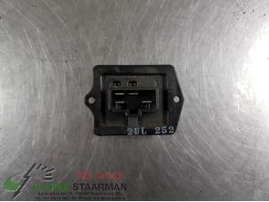 Used Heater resistor Suzuki Grand Vitara I (FT/GT/HT) 2.0 16V Price on request offered by Kleine Staarman B.V. Autodemontage