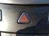 Panikbeleuchtung Schalter van een Chevrolet Orlando (YYM/YYW), 2010 / 2015 2.0 D 16V, MPV, Diesel, 1.998cc, 120kW (163pk), FWD, LNP, 2011-02 / 2015-12, YYMB; YYWB 2012