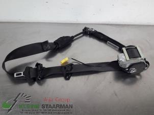 Used Front seatbelt, right Chevrolet Orlando (YYM/YYW) 2.0 D 16V Price on request offered by Kleine Staarman B.V. Autodemontage