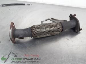 Used Exhaust middle section Hyundai iX20 (JC) 1.6i 16V Price on request offered by Kleine Staarman B.V. Autodemontage