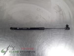 Used Rear gas strut, right Hyundai Kona (OS) 1.0 T-GDI 12V Price € 42,35 Inclusive VAT offered by Kleine Staarman B.V. Autodemontage