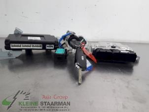 Used Ignition lock + computer Hyundai Kona (OS) 1.0 T-GDI 12V Price € 181,50 Inclusive VAT offered by Kleine Staarman B.V. Autodemontage