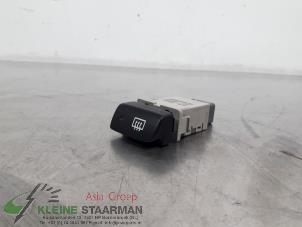 Used Rear window heating switch Kia Rio II (DE) 1.4 16V Price on request offered by Kleine Staarman B.V. Autodemontage