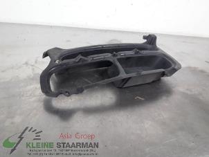 Used Front bumper, left-side component Toyota Avensis Wagon (T25/B1E) 2.2 D-4D 16V D-CAT Price on request offered by Kleine Staarman B.V. Autodemontage