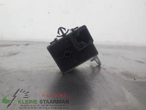 Used Anti-roll control sensor Toyota Avensis Wagon (T25/B1E) 2.2 D-4D 16V D-CAT Price on request offered by Kleine Staarman B.V. Autodemontage