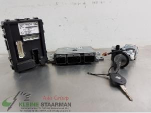 Usagé Serrure de contact + ordinateur Nissan Micra (K13) 1.2 12V Prix sur demande proposé par Kleine Staarman B.V. Autodemontage
