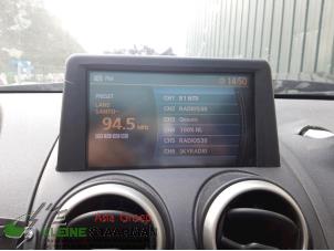 Used Navigation display Nissan Qashqai (J10) 2.0 16V Price on request offered by Kleine Staarman B.V. Autodemontage
