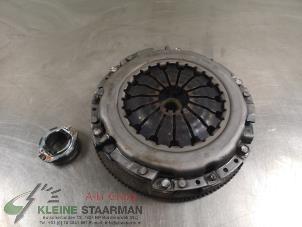 Used Clutch kit (complete) Hyundai Tucson (TL) 1.6 GDI 16V Price on request offered by Kleine Staarman B.V. Autodemontage