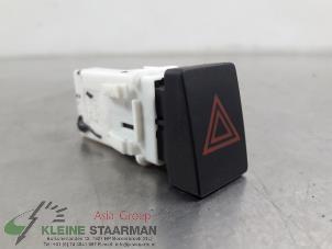 Used Panic lighting switch Nissan Qashqai (J10) 1.6 16V Price on request offered by Kleine Staarman B.V. Autodemontage