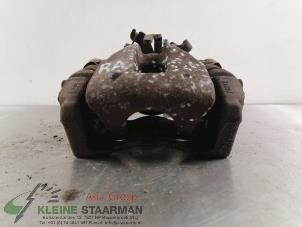 Used Rear brake calliper, right Toyota Auris Touring Sports (E18) 1.8 16V Hybrid Price on request offered by Kleine Staarman B.V. Autodemontage