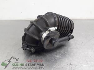 Used Air intake hose Mazda MX-5 (NC18/1A) 1.8i 16V Price on request offered by Kleine Staarman B.V. Autodemontage