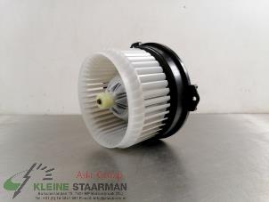 Used Heating and ventilation fan motor Suzuki SX4 S-Cross (JY) 1.0 Booster Jet Turbo 12V Price on request offered by Kleine Staarman B.V. Autodemontage