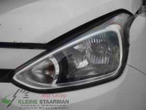 Used Headlight, left Hyundai i10 (B5) 1.0 12V Price on request offered by Kleine Staarman B.V. Autodemontage